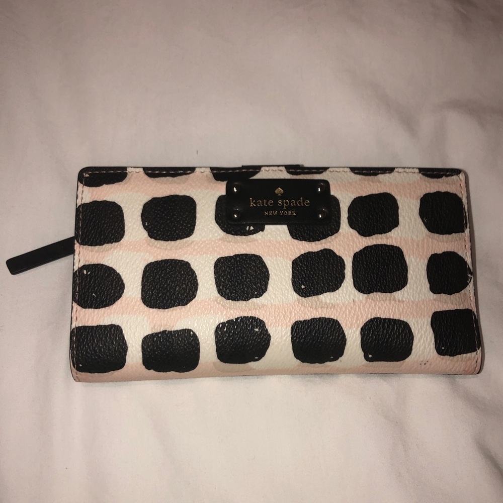 Kate Spade Leather wallet